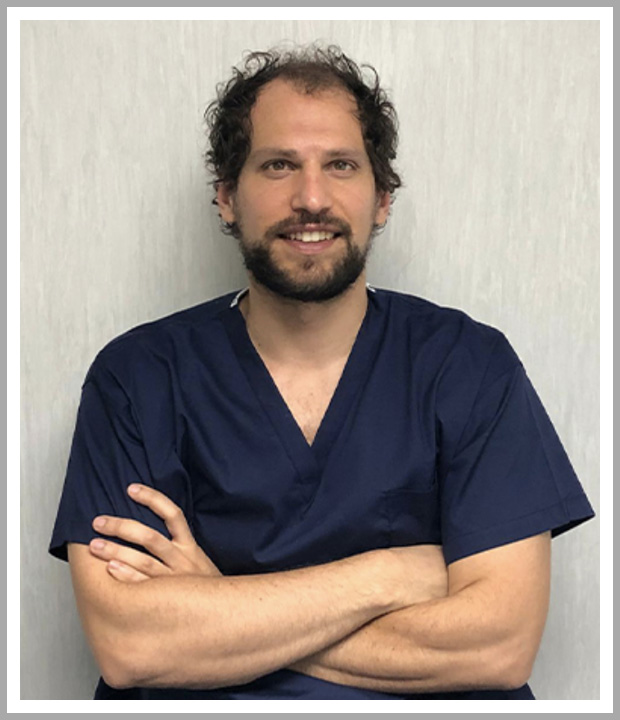 Dr. Federico Sperelli